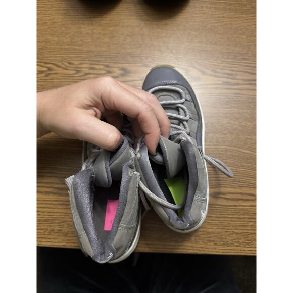 Size 2 (PS) - Jordan 11 Retro 2021 Mid Cool Grey NBS138 - Picture 3 of 5